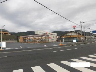 セブンイレブン松山新石手店まで367m