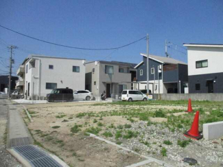 敷地南西より北東方向を撮影