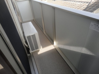 【バルコニー】