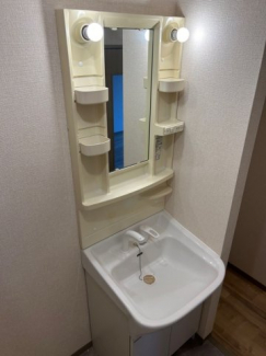 【洗面所】