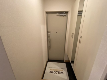 【玄関】