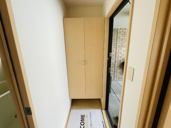 【玄関】