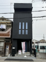 尼崎市東難波町３丁目の新築一戸建ての画像