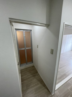 落ち着いた玄関です