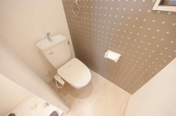 落ち着いたトイレです