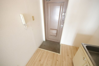シンプルで使いやすい玄関です
