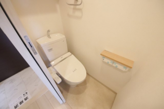 コンパクトで使いやすいトイレです