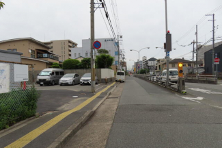 シャッター内側
