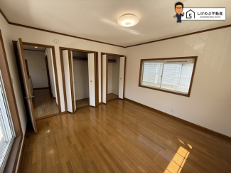 全居室に収納を完備しておりますので、いつでもお部屋をすっきりとお使い頂けそうです。自分好みのインテリアやレイアウトを考えるのも楽しみです♪
