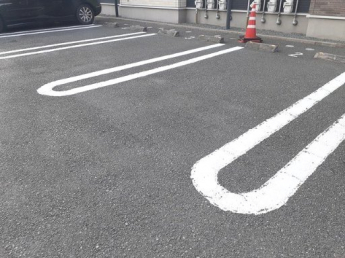 【駐車場】