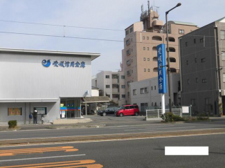 愛媛信用金庫松山本町支店まで861m