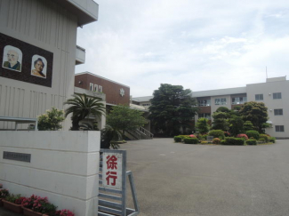 八幡浜市立保内中学校まで1644m