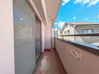 鳥よけネットあるので洗濯物が安心です☆