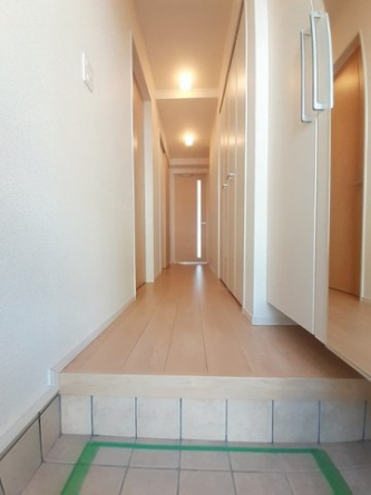 シンプルで使いやすい玄関です