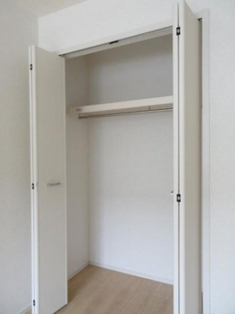 たっぷりとした収納スペースです