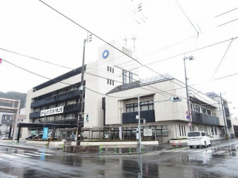 大洲市役所様まで1200m