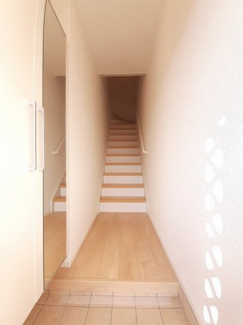 シンプルで使いやすい玄関です