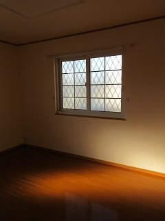 内装は落ち着いています