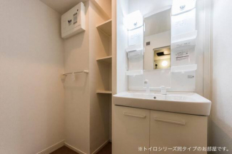 忙しい朝には欠かせない洗面所です