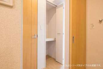 メゾンラフレシール