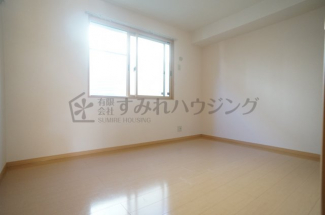 参考、同建物・反転間取りの号室