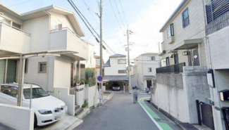 【前面道路含む現地写真】