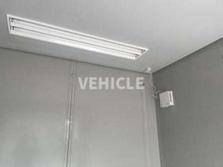 屋内電気あり。電気を利用希望の方はご相談ください。