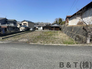 ■建築条件なし■不動産のご相談はB&T株式会社へ♪現地待ち合わせ歓迎！ご都合の日時をお知らせください。