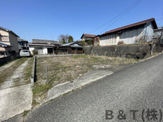 ■建築条件なし■不動産のご相談はB&T株式会社へ♪現地待ち合わせ歓迎！ご都合の日時をお知らせください。