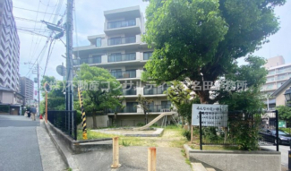 公園が隣接しています