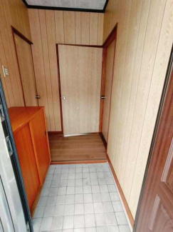 松山市吉藤４丁目のアパートの画像