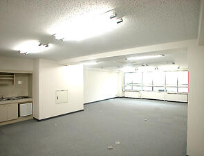 松山市本町６丁目の事務所の画像