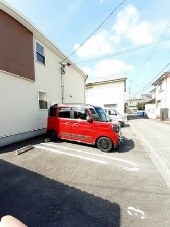 駐車場に車を止められます