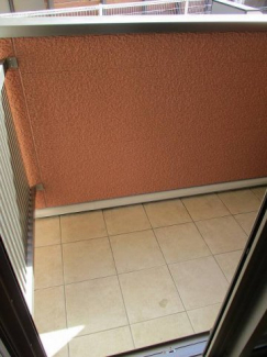 開放的で明るい空間を演出してくれるバルコニーです