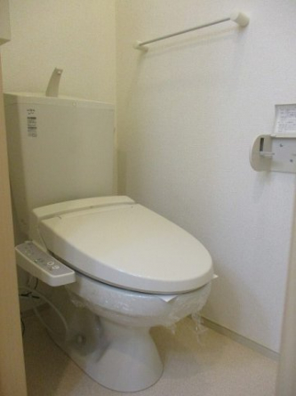 シンプルで使いやすいトイレです