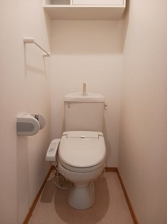 シンプルで使いやすいトイレです