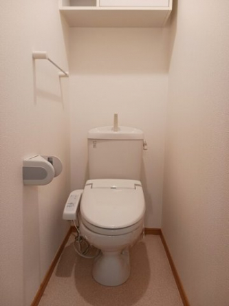 シンプルで使いやすいトイレです