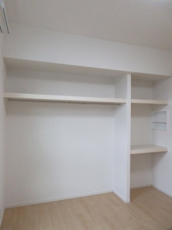小物を収納するのに便利です