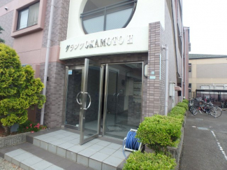 毎日通るエントランスはこのようになっています