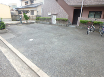駐車スペースもあります