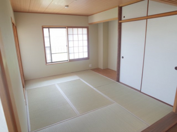 【寝室】