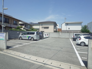 近隣駐車場