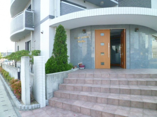 ゆったりとした綺麗なエントランス