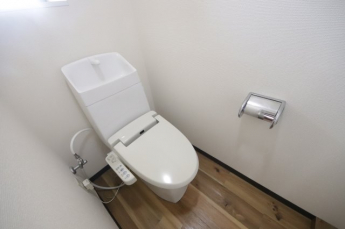 落ち着いたトイレです