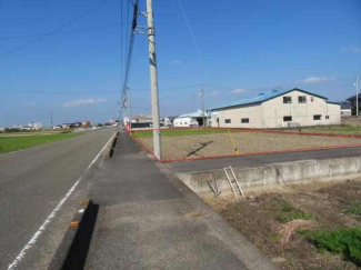 南東より撮影