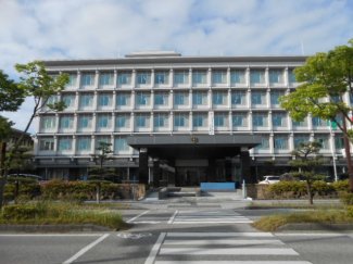彦根市役所まで1100m