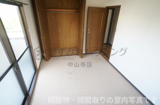 【寝室】