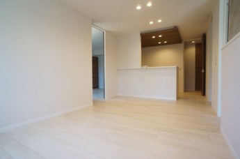 【居間・リビング】