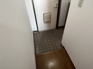 【玄関】