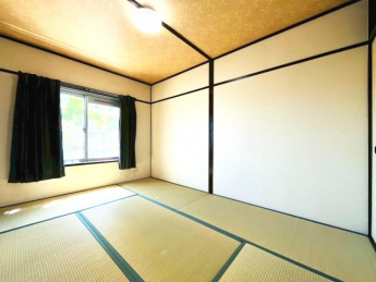【寝室】